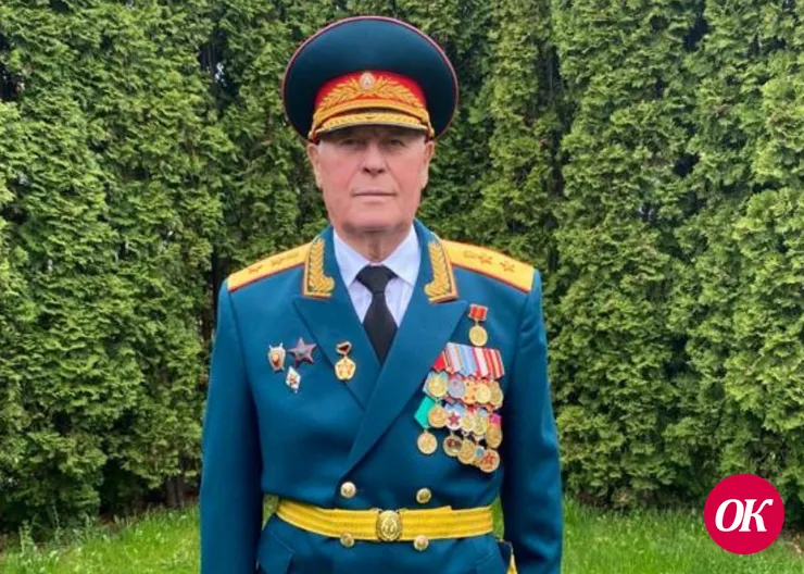Служа Его Величеству Закону
