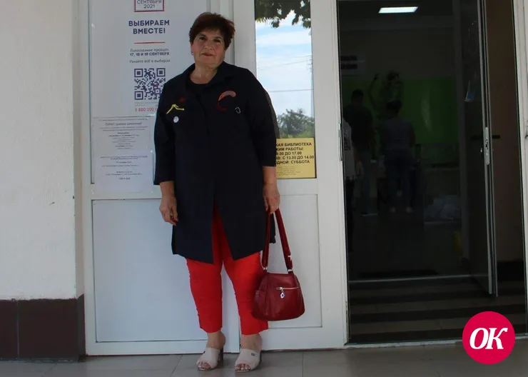 Сегодня главврач Кавказской ЦРБ Эльбина Цорионова проголосовала на выборах депутатов Государственной Думы