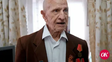Глава Кавказского района Юрий Ханин вручил медаль Почетного гражданина Алексею Васильевичу Горяинову