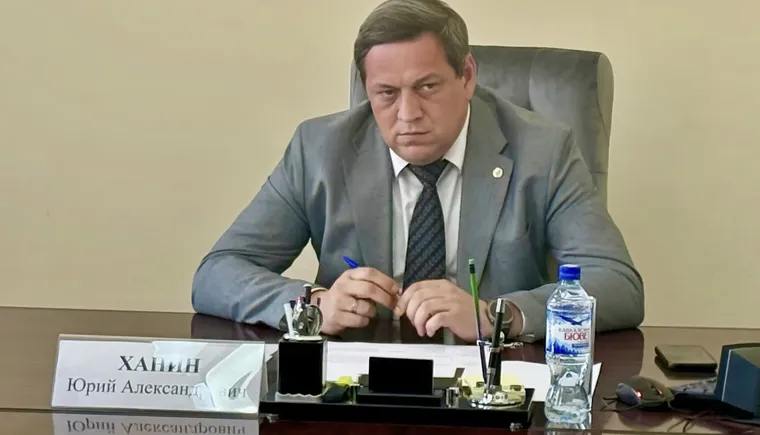 Жители сельских поселений подняли вопрос ремонта дорог и уличного освещения
