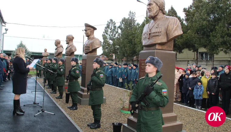 В пожарной части Кропоткина открыли Аллею Героев Донбасса