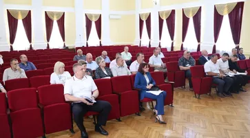 В Кавказском районе состоялось очередное заседание муниципальной комиссии по обеспечению безопасности дорожного движения муниципалитета