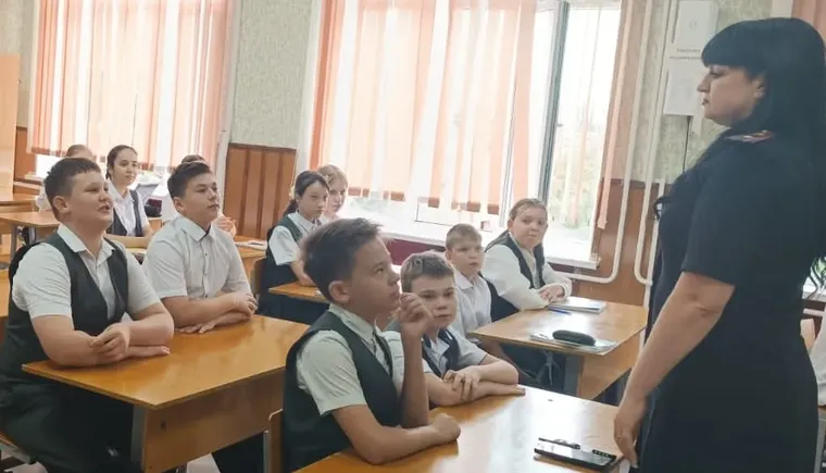 Бондарович в сош №5 (1)
