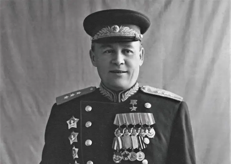 Герой_Советского_Союза_генерал-полковник_авиации_Константин_Андреевич_Вершинин 1