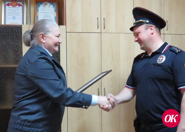 В Кавказском районе участковому уполномоченному полиции вручили благодарственное письмо