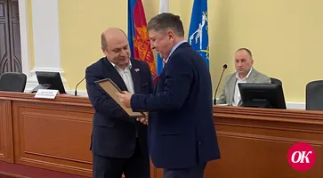 Депутаты города поздравили коллегу Виталия Капитанова с победой на творческом фестивале