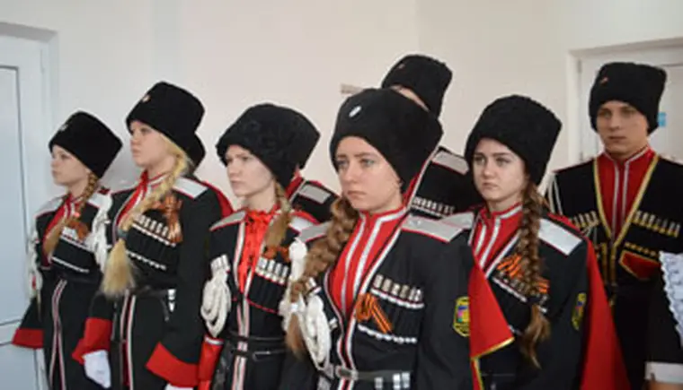 http://www.ognikuban.tw1.ru/wp-content/uploads/2016/12/DSC_0106kazachki