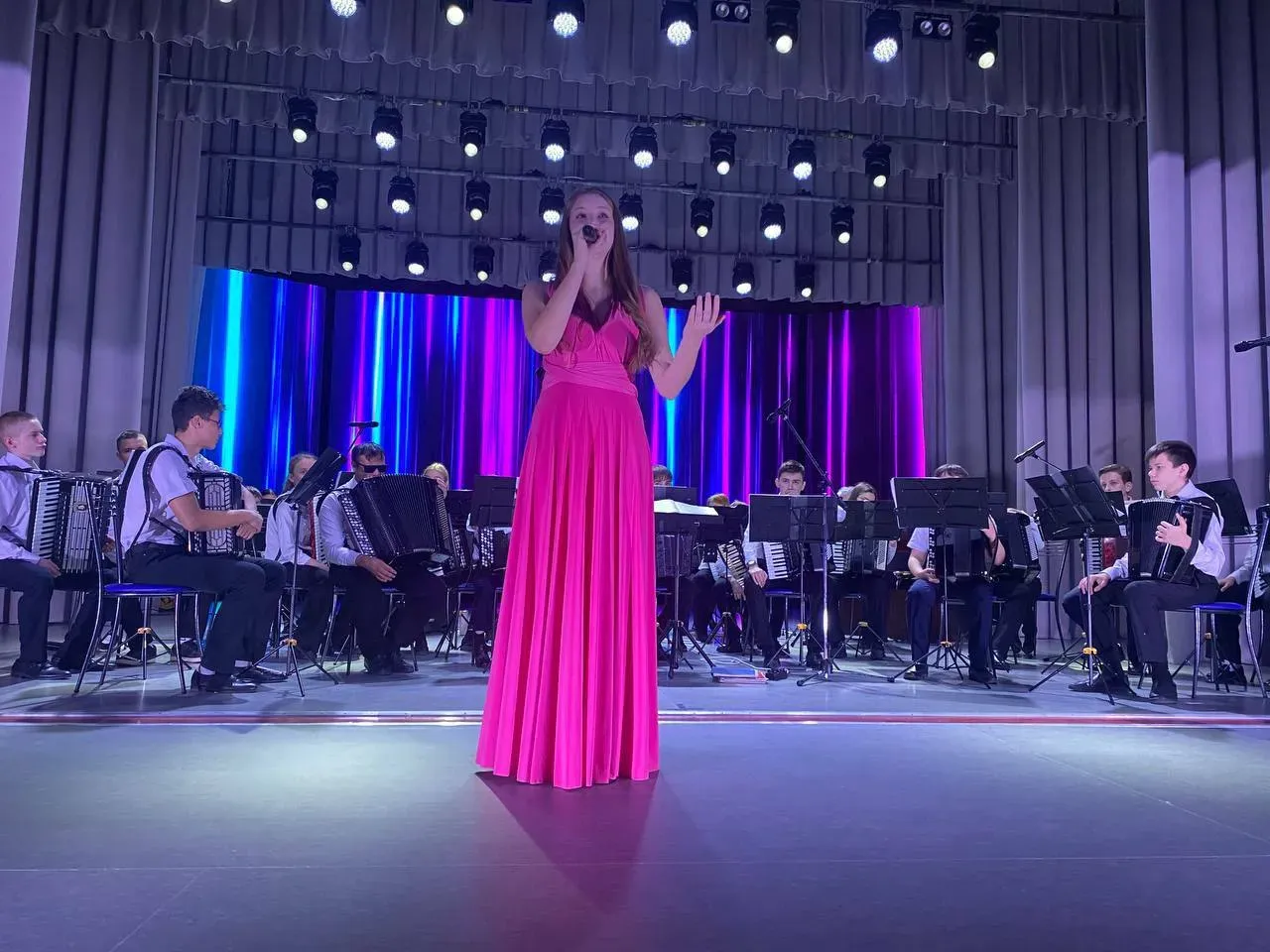 Парад талантов и творческих возможностей «Мы есть у тебя, Россия!»