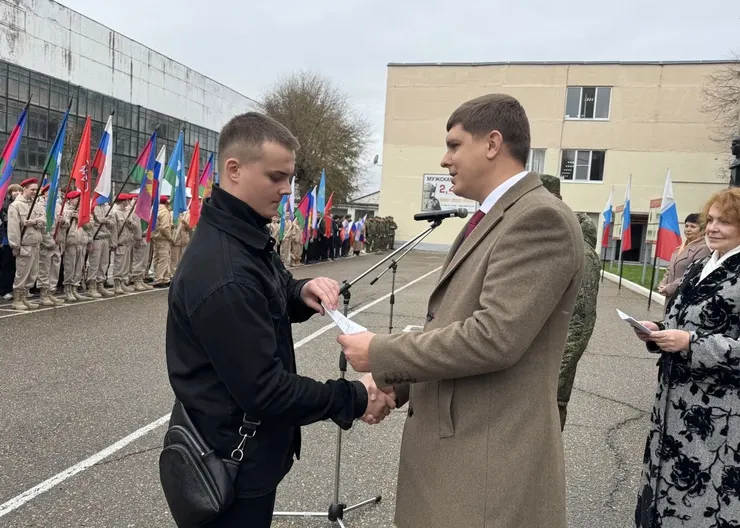 photo_5238156081895247045_y