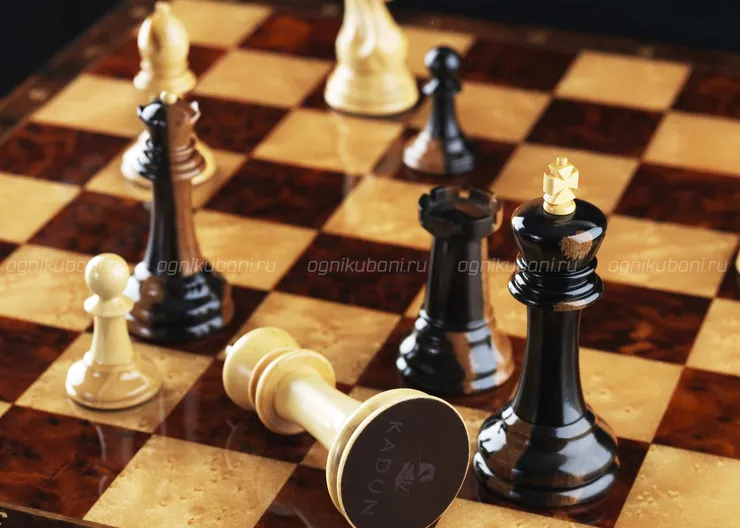 https://ognikubani.ru/wp-content/uploads/2020/02/shahmaty-v-podarok-23-fevralya