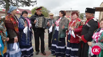 Пели, плясали и уху варили
