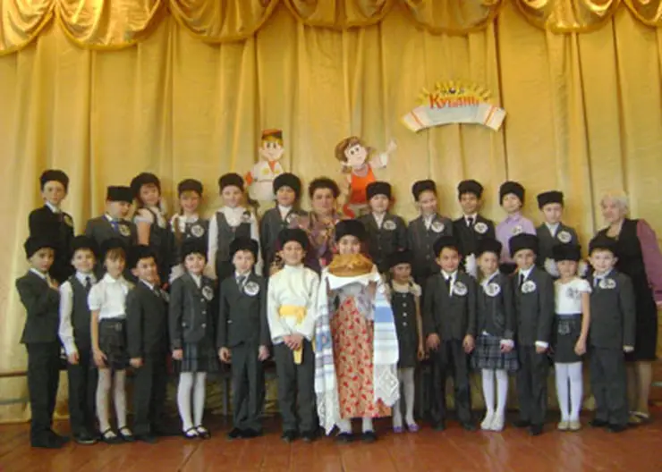 http://www.ognikuban.tw1.ru/wp-content/uploads/2017/03/DSC05862kazachata