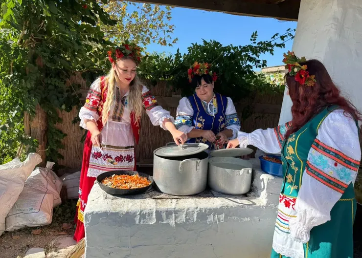 Как лосевцы кубанцев харчо кормили