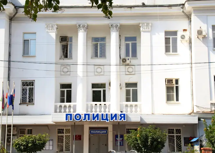 https://ognikubani.ru/wp-content/uploads/2023/10/ПОЛИЦИЯ-7_1