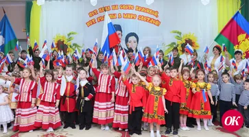 В детском саду №33 «Страна Детства» станицы Кавказской на «ура» прошел благотворительный концерт «В единстве наша сила»