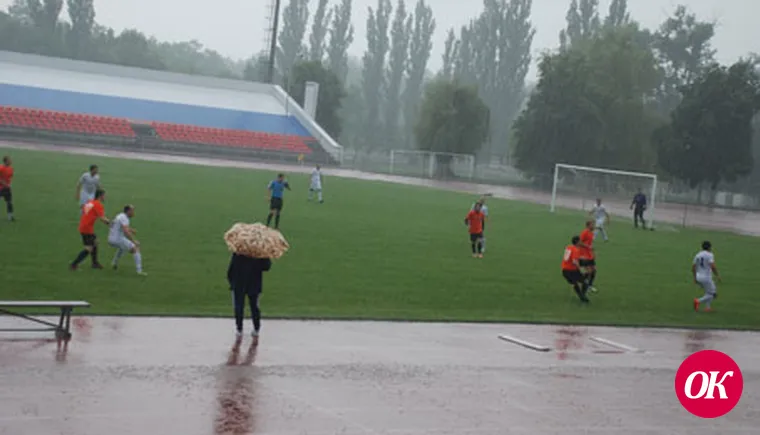 Несмотря на проливной дождь…