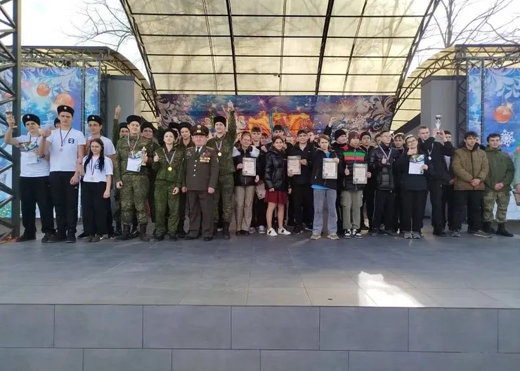 photo_5235864021058131567_y