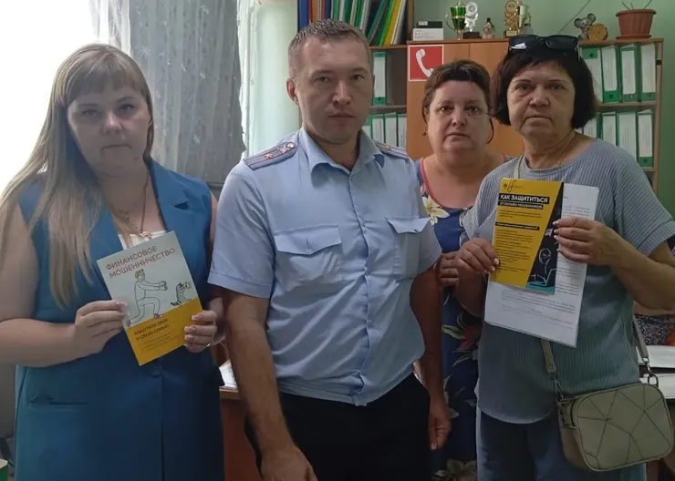 фото Чеклачева и соцработники