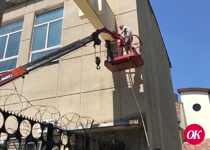 В городском Доме культуры в малый зал устанавливают дополнительную систему вентиляции и охлаждения