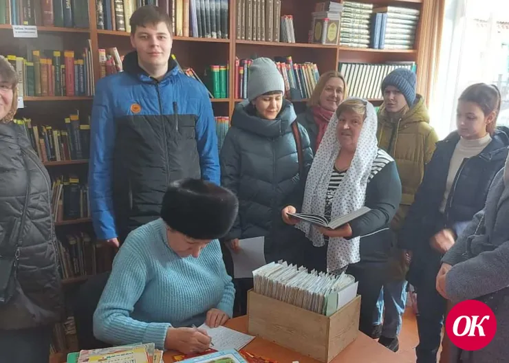 Молодежный клуб «Покров» принял участие в экскурсии, посвященной православной книге