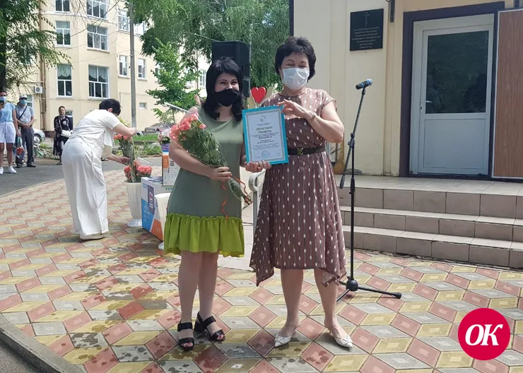Медицинские работники отметили свой профессиональный праздник в больнице