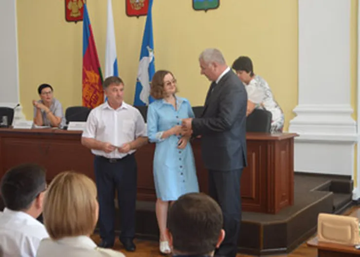 http://www.ognikuban.tw1.ru/wp-content/uploads/2017/09/DSC_0250kalirewew