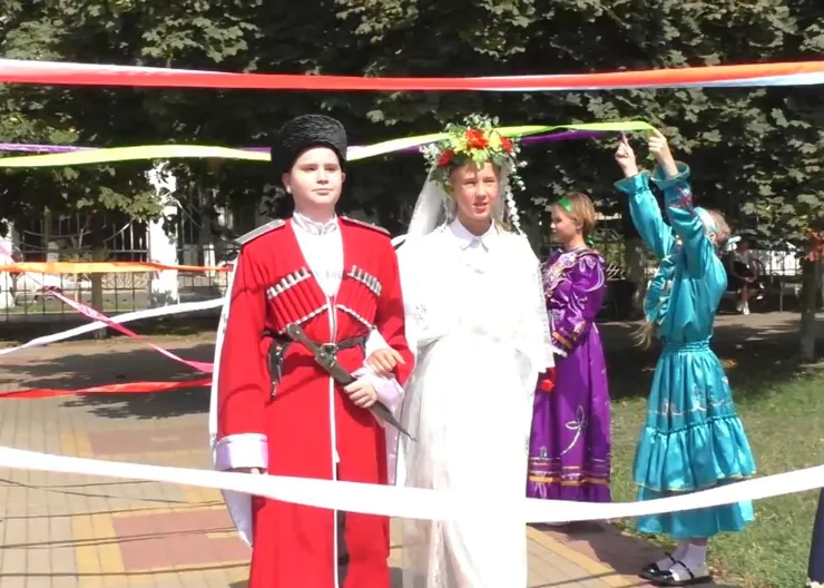 https://ognikubani.ru/wp-content/uploads/2022/09/photo1662360518