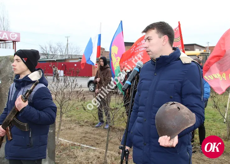 В День неизвестного солдата в Кропоткине на месте массового захоронения времен Великой Отечественной войны заложена новая аллея