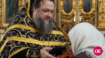 В Покровском соборе совершена вечерня с благословением на Великий пост