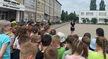 https://ognikubani.ru/wp-content/uploads/2023/06/Двор-школы