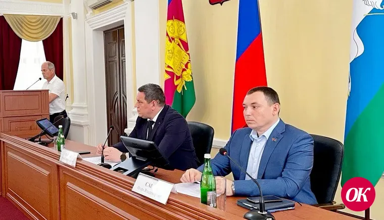 Сентябрьская сессия Совета района была посвящена сбалансированности бюджета