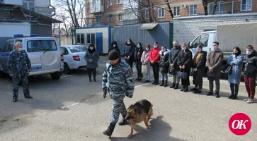 Полицейские и общественники организовали экскурсию для студентов