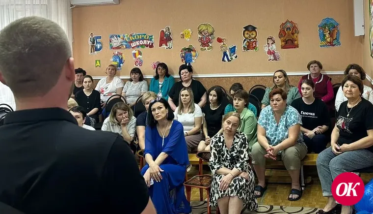 Полицейские пришли в трудовой коллектив детского сада с беседой о правилах кибербезопасности
