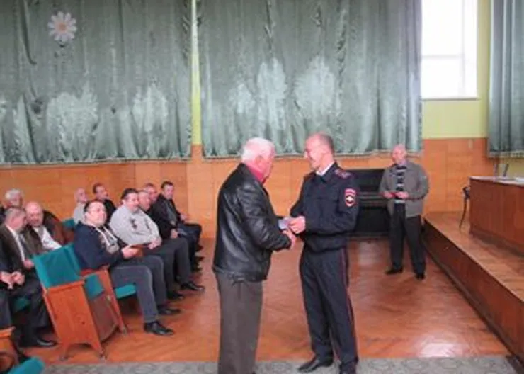 http://www.ognikuban.tw1.ru/wp-content/uploads/2017/11/IMG_omvd_0621