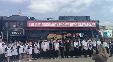 В локомотивном депо школьников предостерегли от необдуманных поступков на железной дороге