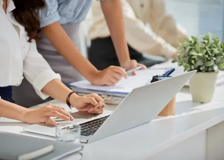 photo_5348035286787025442_x