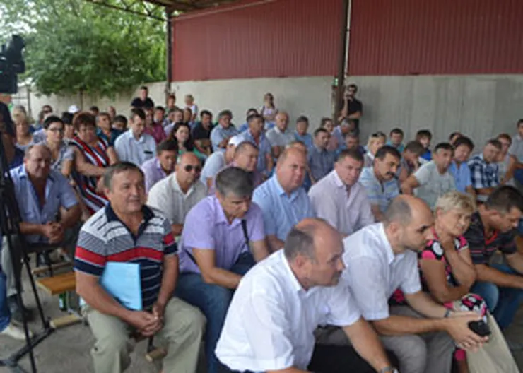 http://www.ognikuban.tw1.ru/wp-content/uploads/2016/09/DSC_0046cvcv1