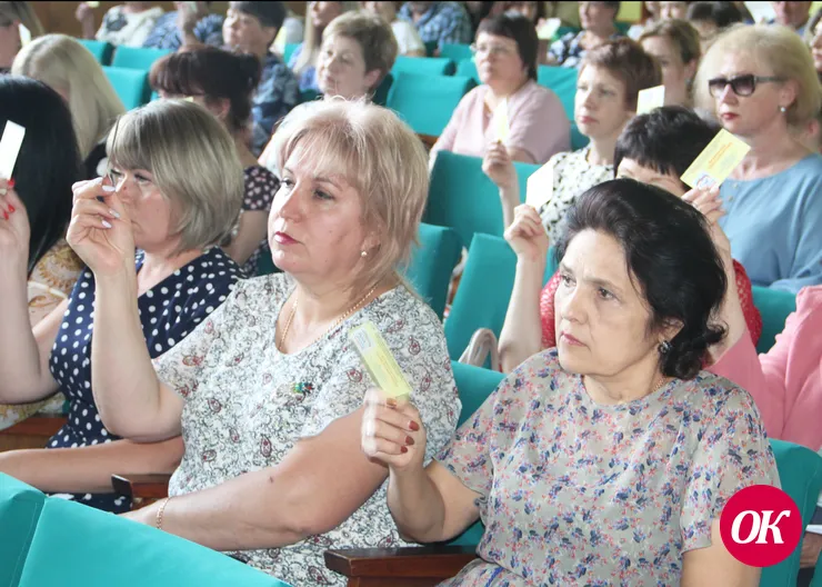 <strong>Единороссы Кавказского района поблагодарили за работу депутатов ЗСК</strong>
