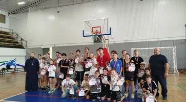 В Кропоткине играют в православный баскетбол