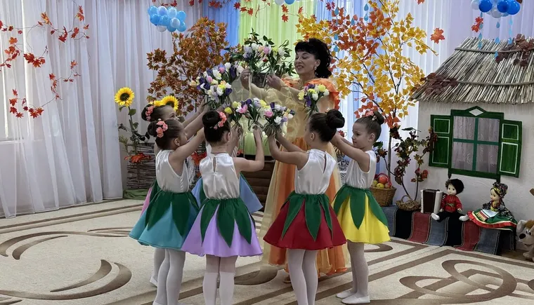 photo_5253510126121979608_y