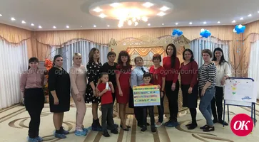Знает вся моя семья, знаю ПДД и я