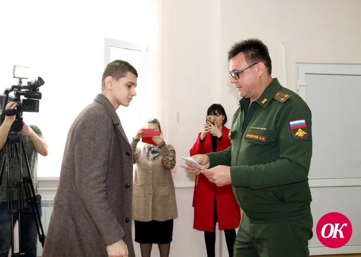 Идет весенний призыв в Российскую армию. В Кропоткине собрались на День призывника