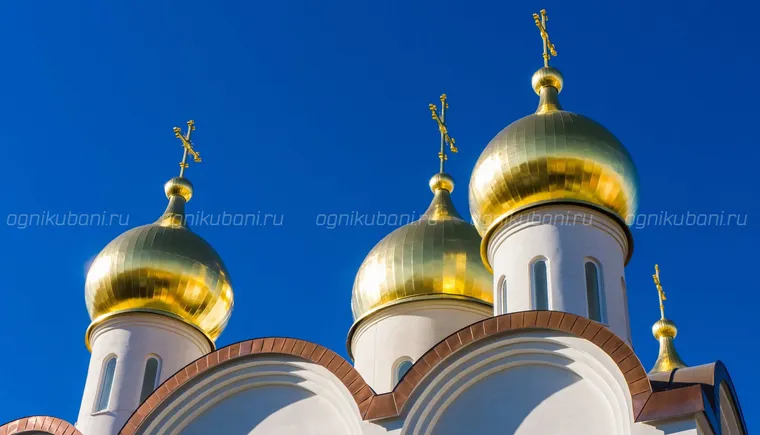 https://ognikubani.ru/wp-content/uploads/2020/02/white-cathedral-low-angle-view-during-day-time