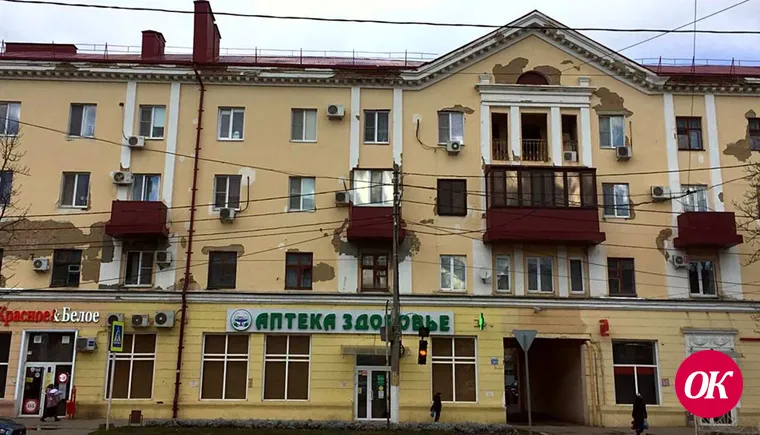 «Двор моего детства». Дом №50 по улице Красной — один из старейших зданий города с особой историей