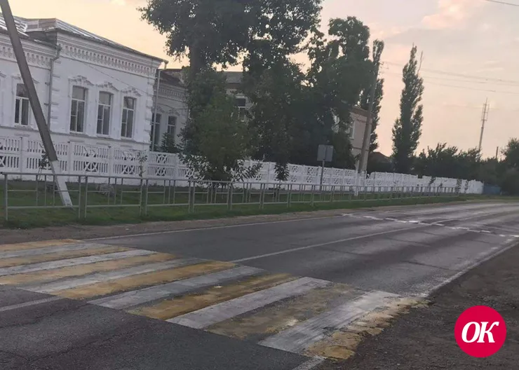 В станице Казанской на пешеходном переходе водитель сбил 17-летнюю девушку