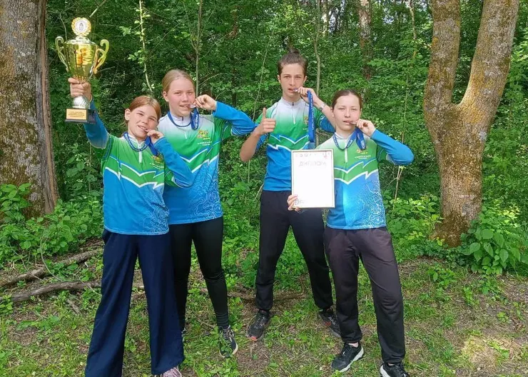 photo_5415988459753043704_y
