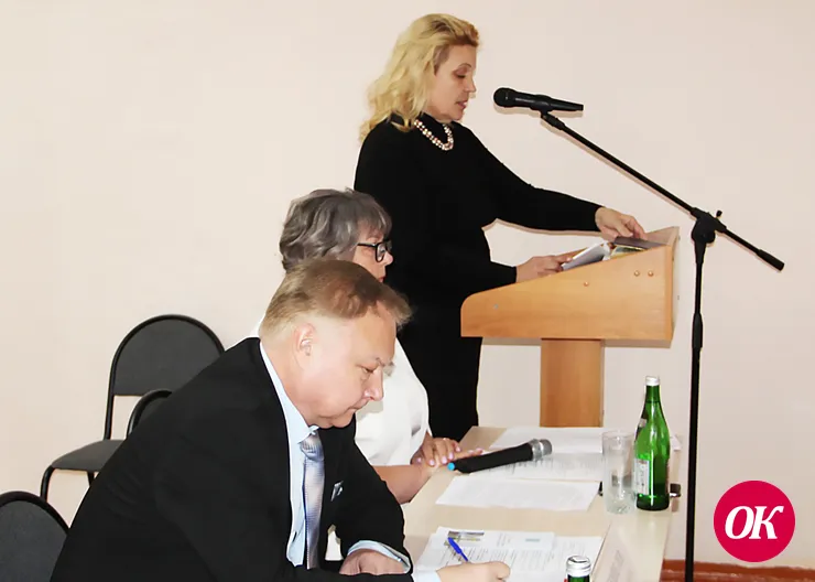 Глава Казанского поселения Елена Шильк выступила перед депутатами станицы с отчетом о работе в 2022 году
