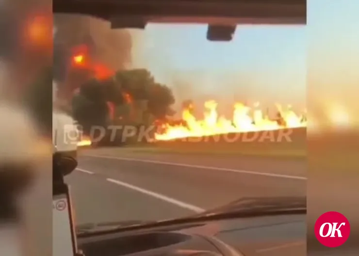 На взорвавшейся газовой заправке в станице Васюринской пострадали три человека, сгорели автомобили