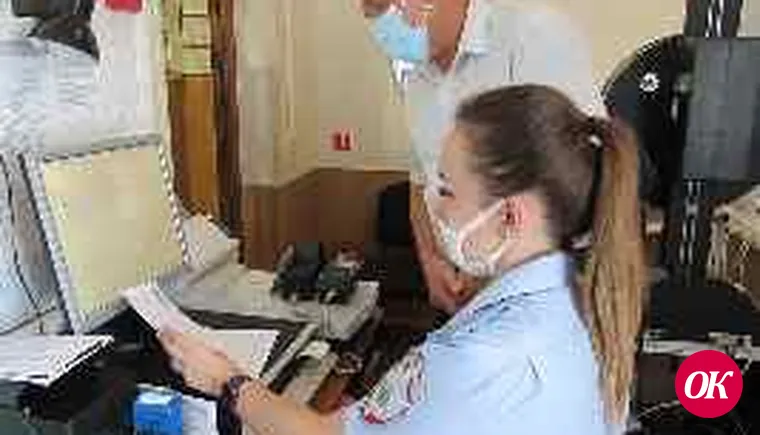 Общественник проверил качество предоставления государственных услуг в отделе по вопросам миграции