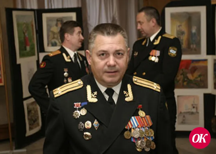 Олегу Булюктову, кадровому военному, награду лично вручал Президент России